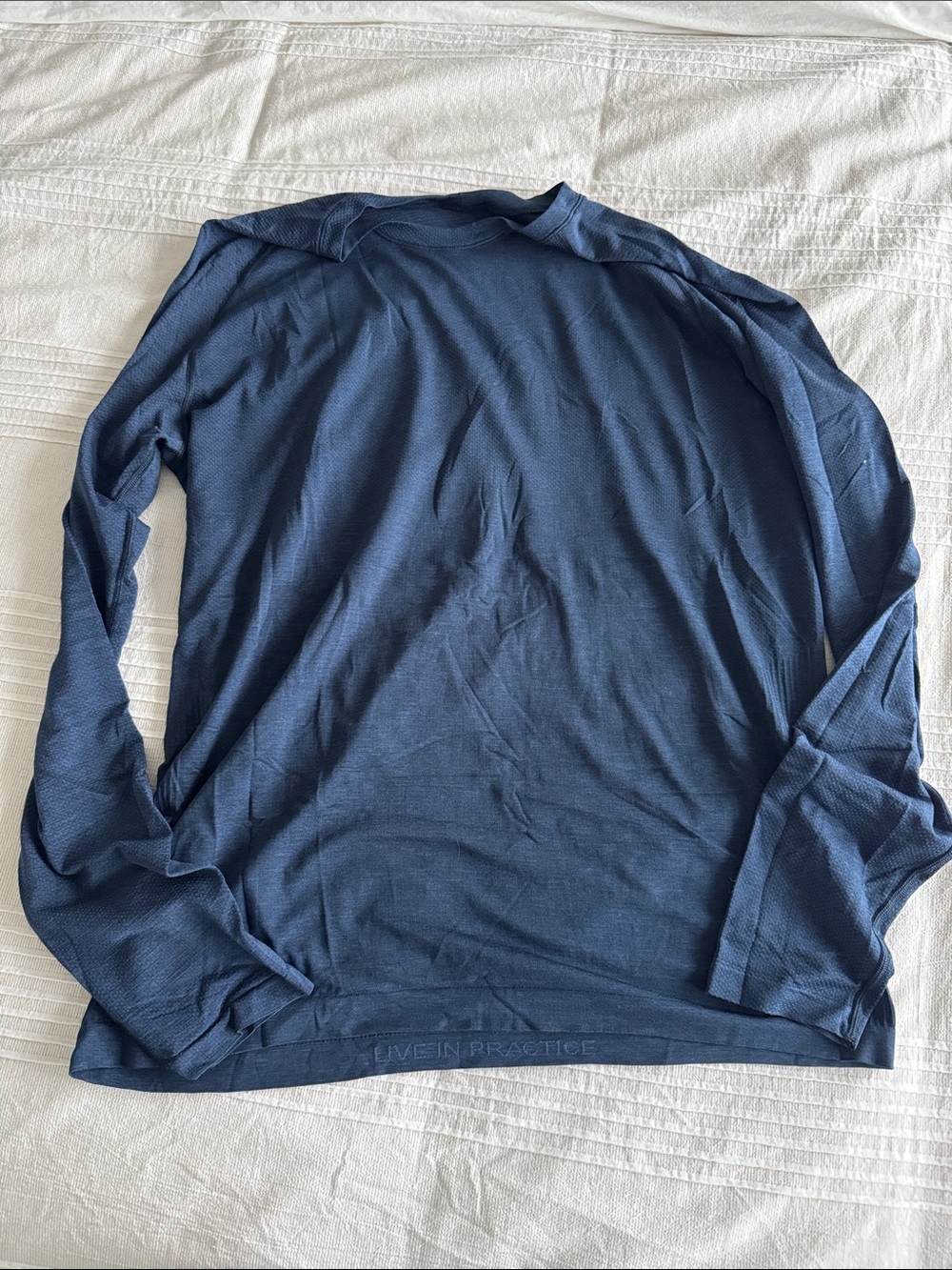 Men's Lululemon shirt
